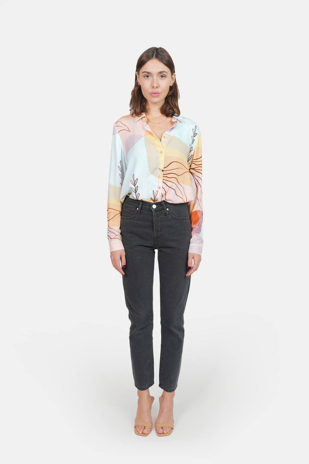 Chemise à motifs Céramic HELENE femme, CERAMIC, taille XS, porté par Claire (1m76) – photo 2