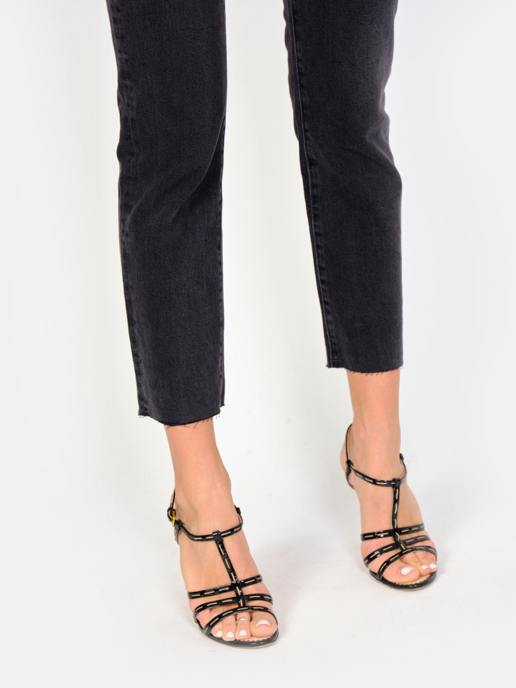 Jean mom noir PATRICIA femme, BLACK, taille 25, porté par Amanda (1m76) – photo 5