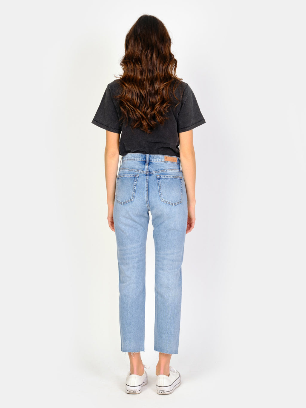 Jean mom bleu PATRICIA femme, BLUE JEANS, taille 25, porté par Amanda (1m76) – photo 5