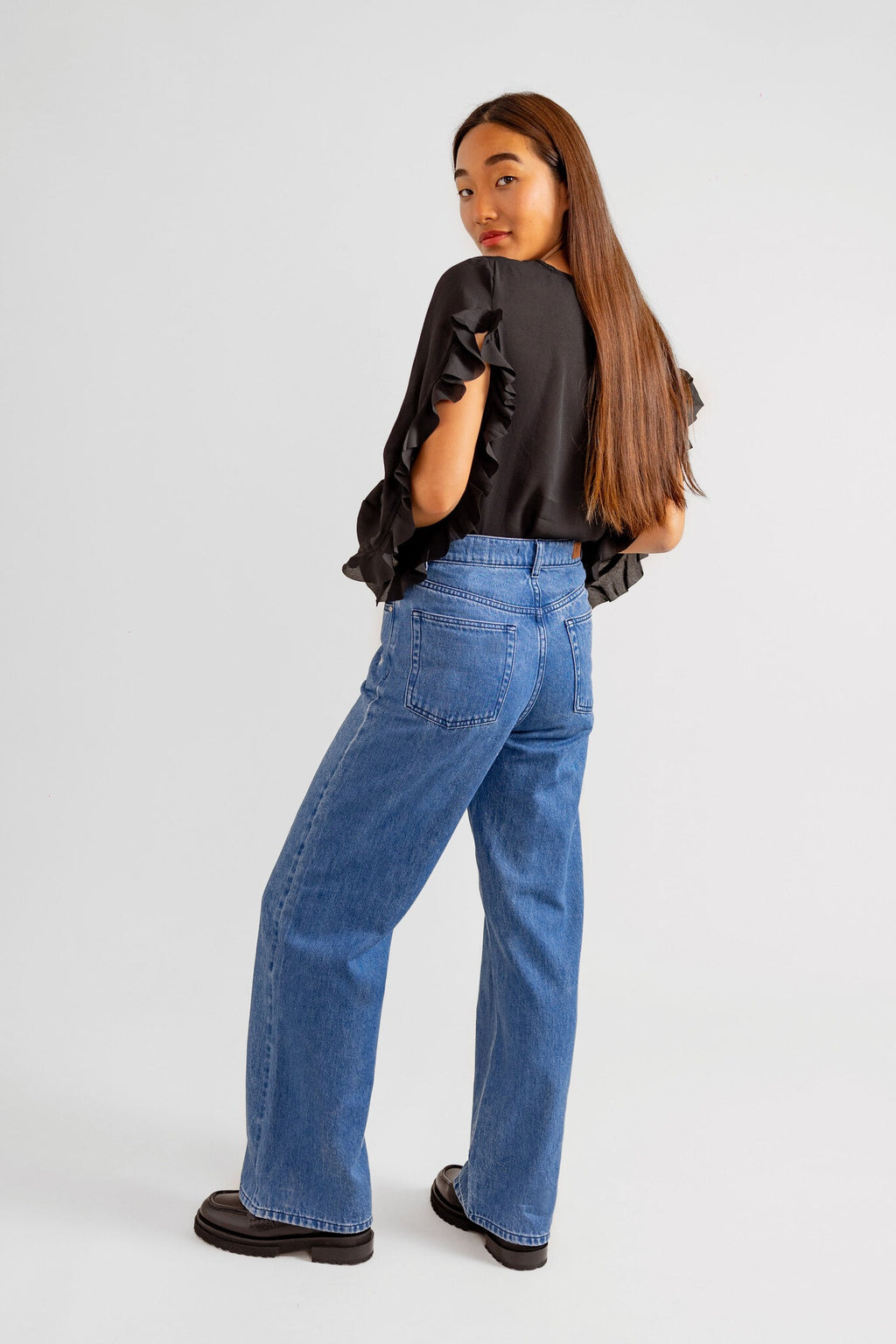 Jean évasé FOREST femme, STONE, taille XS, porté par Pauline (1m65) – photo 3