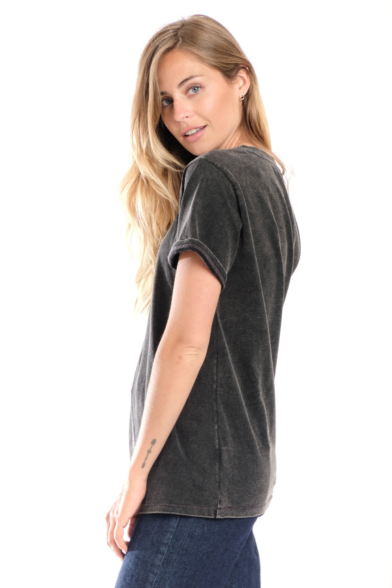 T-shirt noir uni en coton TYFFEN